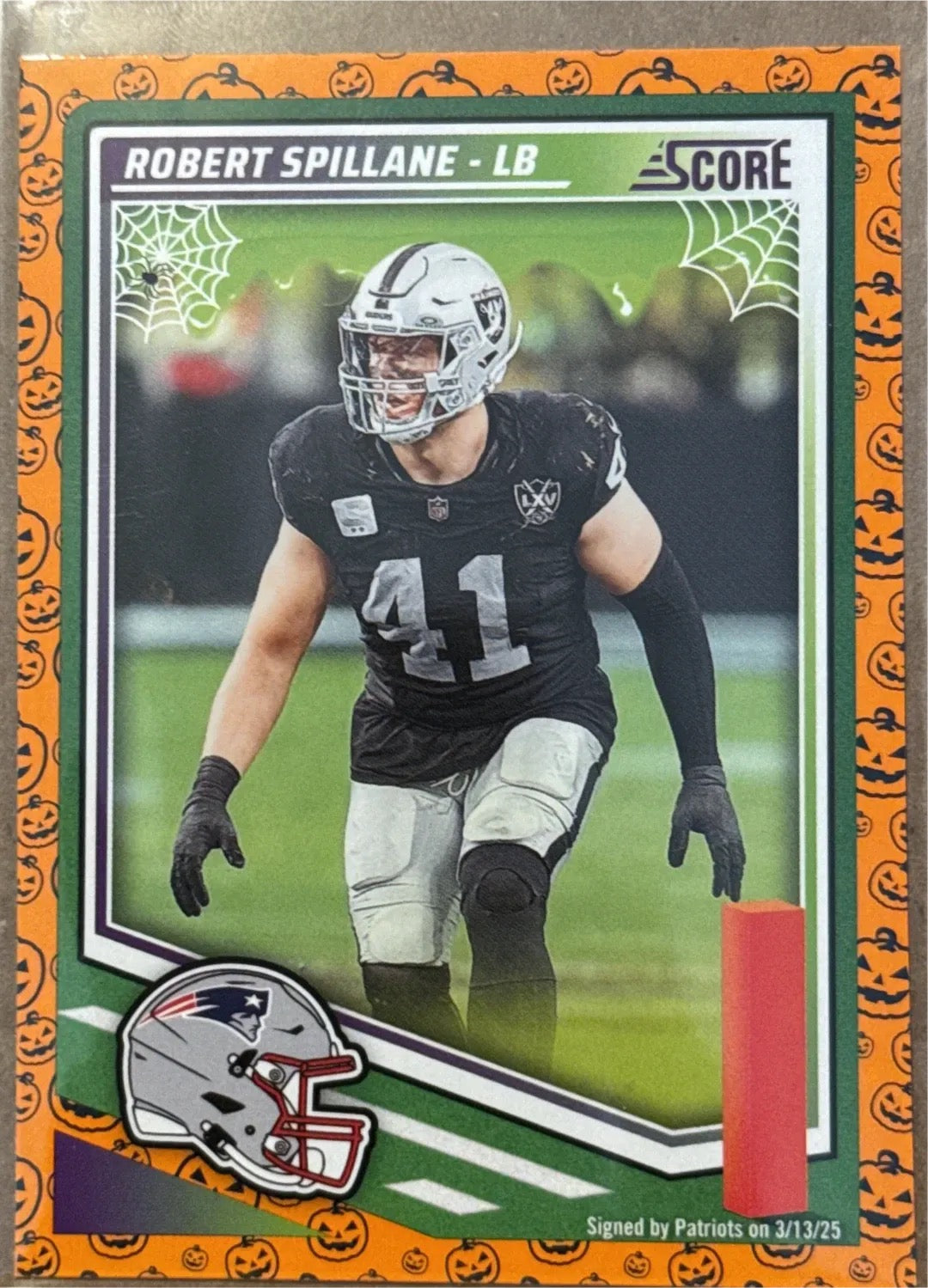 Robert Spillane LB #41 Score-A-Treat Trading Card